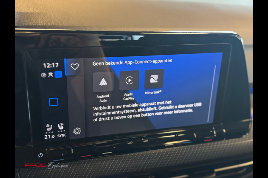 Volkswagen Golf 2.0 TSI R 4Motion / Akrapovic / Memory / Pano / H/K / HUD / Stoelventilatie / IQ Lights / Drift / Camera / Carplay