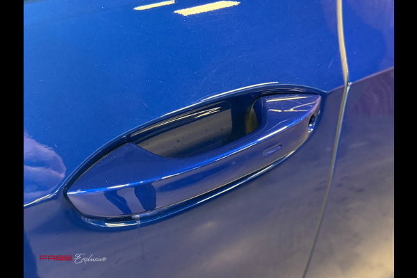Volkswagen Golf 2.0 TSI R 4Motion / Akrapovic / Memory / Pano / H/K / HUD / Stoelventilatie / IQ Lights / Drift / Camera / Carplay