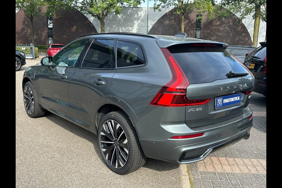 Volvo XC60 2.0 T8 AWD Plug-in hybrid Ultra Dark VAN: 62.900,- VOOR: 59.877,- UW HERFSTVOORDEEL: 3.023,- EURO | FABR. garantie t/m 02-2028 | MEGA VOL! | LUCHTVERING | STOEL VERKOELING|VENTILATIE | B&W AUDIO etc. |