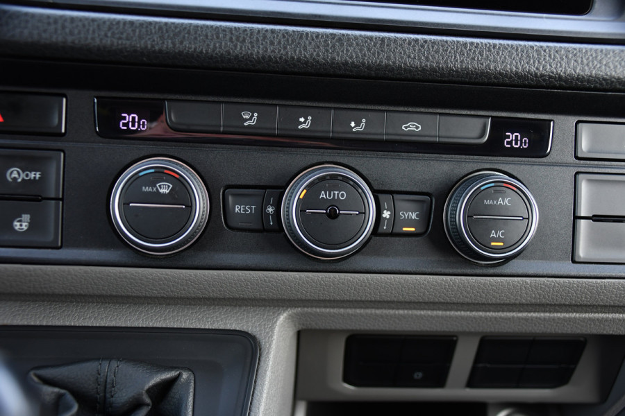 MAN TGE 3.180 35 2.0 L3H3 4x4 PB Edition Cruise, Camera, Carplay, 177pk, Clima, Automaat, Trekhaak, Sensoren, Geveerde stoel, Uniek!