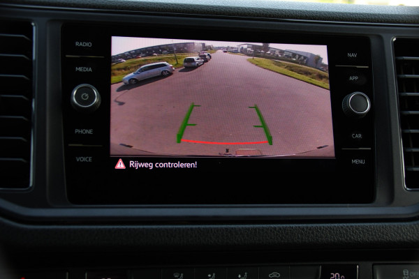 MAN TGE 3.180 35 2.0 L3H3 4x4 PB Edition Cruise, Camera, Carplay, 177pk, Clima, Automaat, Trekhaak, Sensoren, Geveerde stoel, Uniek!