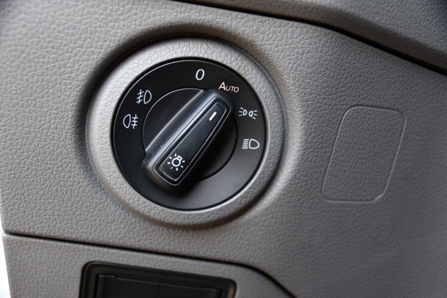 MAN TGE 3.180 35 2.0 L3H3 4x4 PB Edition Cruise, Camera, Carplay, 177pk, Clima, Automaat, Trekhaak, Sensoren, Geveerde stoel, Uniek!