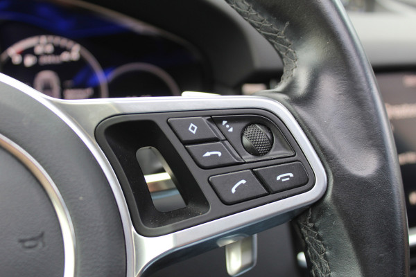 Porsche Cayenne 3.0 E-Hybrid | Fiscaal €101.261,- | BTW | Panoramadak | Leder | BOSE