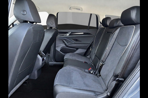 Volkswagen Tayron 1.5 TSI eHybrid 204PK DSG HYBRID ELEGANCE 360°CAMERA/TREKHAAK/IQ.LIGHT/KEYLESS