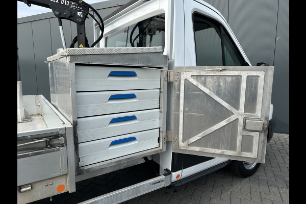 Ford Transit 350 2.0 TDCI 130 PK AWD / 4x4 / HIAB T-CLX 013 KRAAN / AWD / TREKHAAK / AIRCO / 2.800 KG AHG