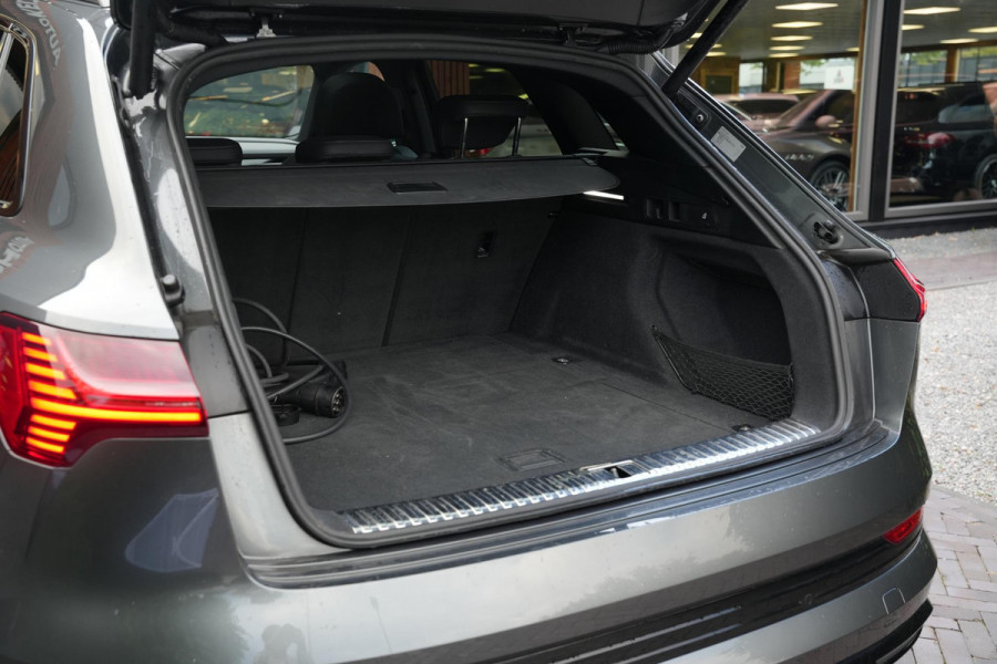 Audi e-tron e-tron 50 quattro Launch edition Black 71 kWh