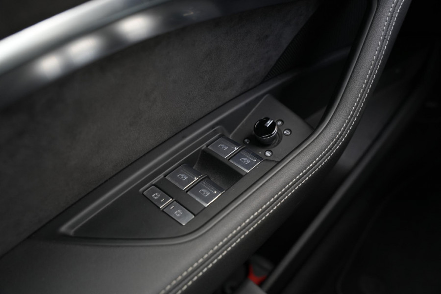 Audi e-tron e-tron 50 quattro Launch edition Black 71 kWh