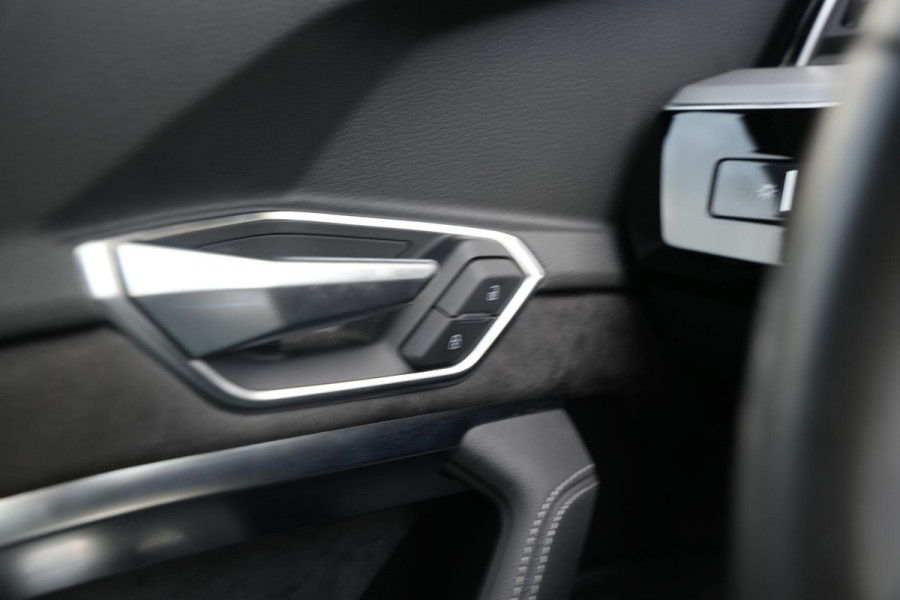 Audi e-tron e-tron 50 quattro Launch edition Black 71 kWh
