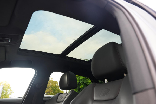 Audi e-tron e-tron 50 quattro Launch edition Black 71 kWh