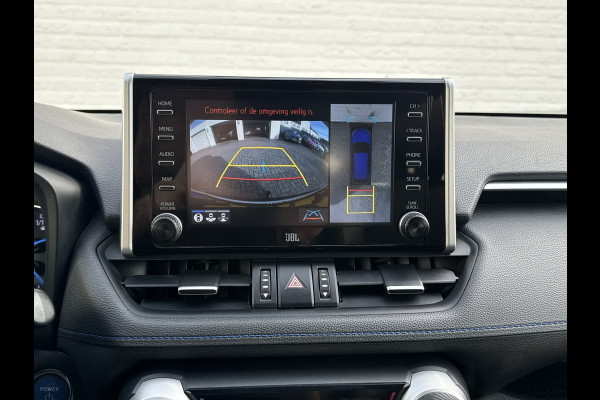 Toyota RAV4 2.5 Hybrid AWD Bi-Tone Trekhaak Leder Panorama JBL Verwarmde voorruit en stuur