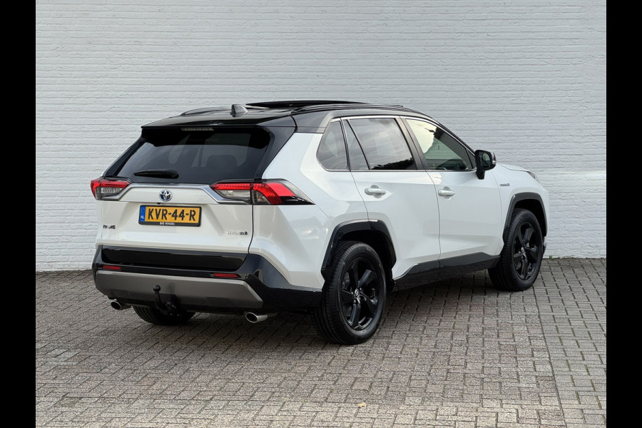 Toyota RAV4 2.5 Hybrid AWD Bi-Tone Trekhaak Leder Panorama JBL Verwarmde voorruit en stuur