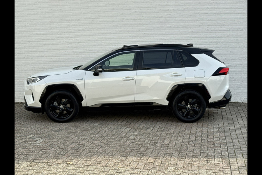 Toyota RAV4 2.5 Hybrid AWD Bi-Tone Trekhaak Leder Panorama JBL Verwarmde voorruit en stuur