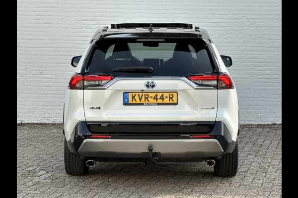 Toyota RAV4 2.5 Hybrid AWD Bi-Tone Trekhaak Leder Panorama JBL Verwarmde voorruit en stuur