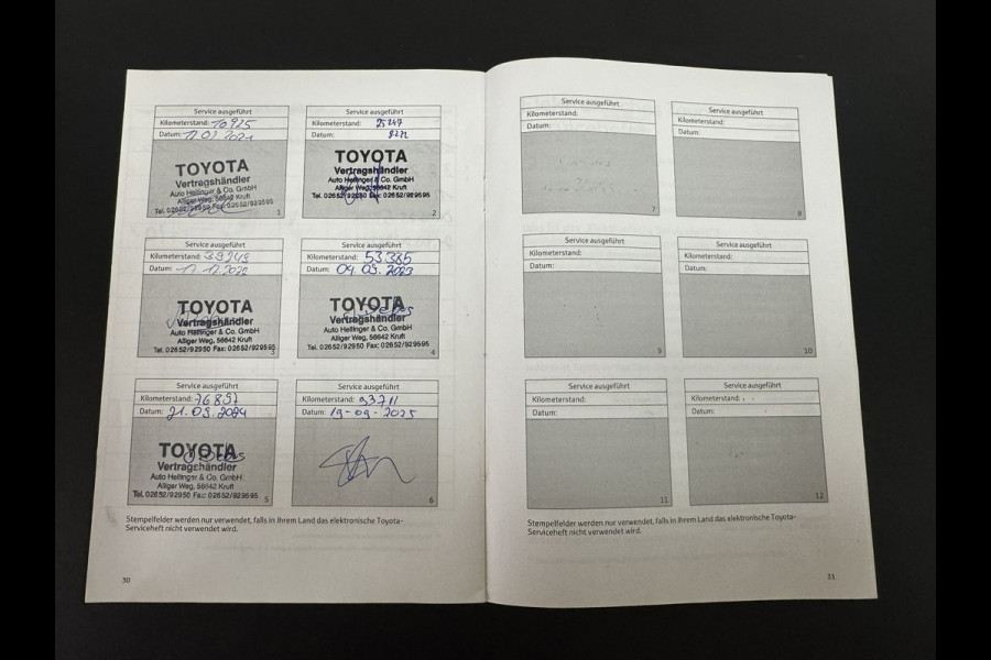 Toyota RAV4 2.5 Hybrid AWD Bi-Tone Trekhaak Leder Panorama JBL Verwarmde voorruit en stuur