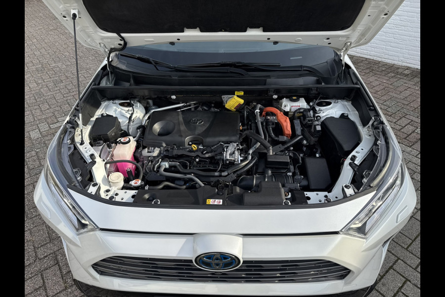 Toyota RAV4 2.5 Hybrid AWD Bi-Tone Trekhaak Leder Panorama JBL Verwarmde voorruit en stuur