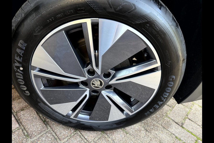 Škoda ENYAQ iV 60 SOH 93.4%, Camera, App Connect, Sfeerverlichting