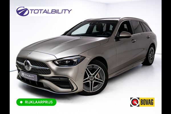 Mercedes-Benz C-Klasse Estate 300 e AMG Line | Pano | Digital light | Automatische zitpositie | Sfeerverlichting | Focal audio | Elec. trekhaak | Stoelen elec. met geheugen, Stoelverw., 360 Camera, Adaptieve cruise, Elec klep, Incl. winterset op lmv