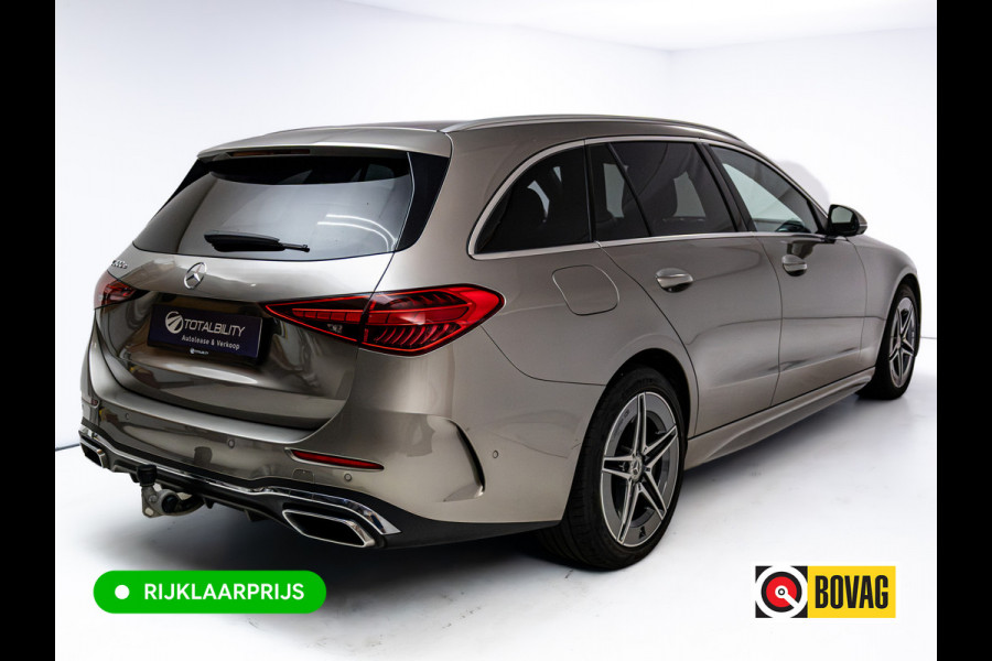 Mercedes-Benz C-Klasse Estate 300 e AMG Line | Pano | Digital light | Automatische zitpositie | Sfeerverlichting | Focal audio | Elec. trekhaak | Stoelen elec. met geheugen, Stoelverw., 360 Camera, Adaptieve cruise, Elec klep, Incl. winterset op lmv