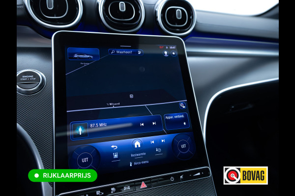 Mercedes-Benz C-Klasse Estate 300 e AMG Line | Pano | Digital light | Automatische zitpositie | Sfeerverlichting | Focal audio | Elec. trekhaak | Stoelen elec. met geheugen, Stoelverw., 360 Camera, Adaptieve cruise, Elec klep, Incl. winterset op lmv