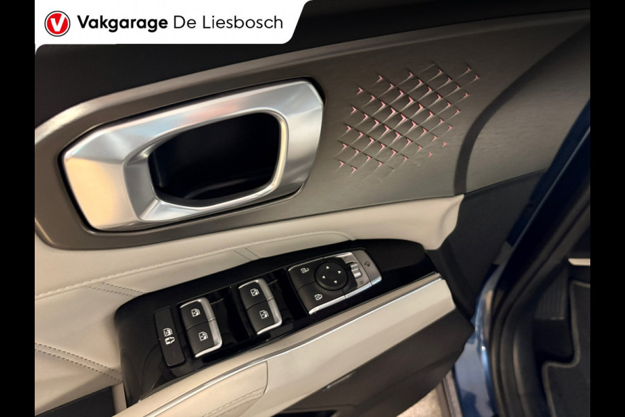 Kia Sorento 1.6 T-GDI Plug-in Hybrid 4WD DynamicLine 7persoons / Panoramadak / camera / leder / stoel en stoelverwarming