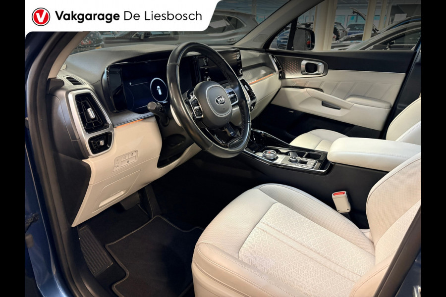 Kia Sorento 1.6 T-GDI Plug-in Hybrid 4WD DynamicLine 7persoons / Panoramadak / camera / leder / stoel en stoelverwarming