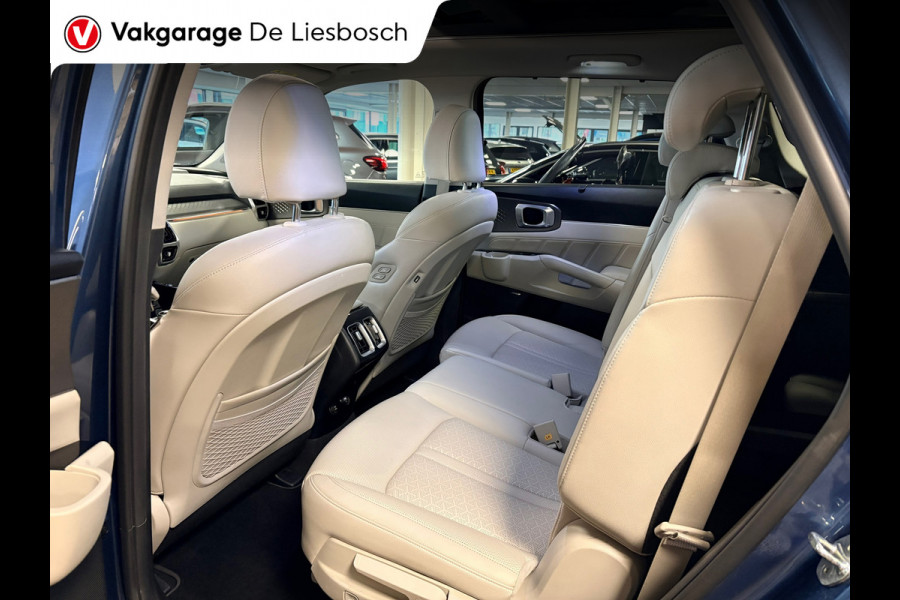 Kia Sorento 1.6 T-GDI Plug-in Hybrid 4WD DynamicLine 7persoons / Panoramadak / camera / leder / stoel en stoelverwarming