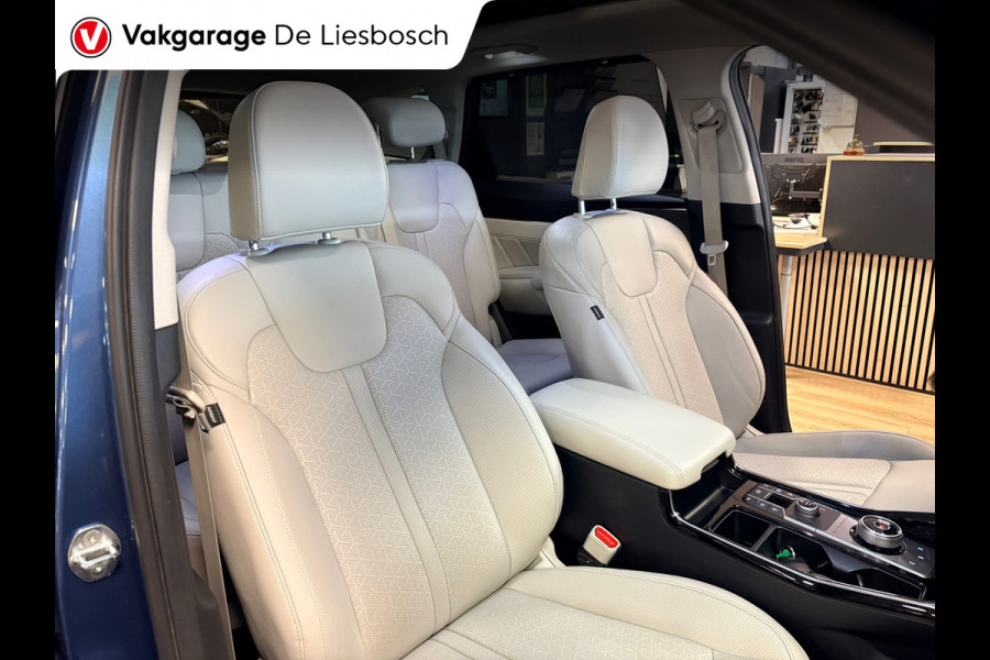 Kia Sorento 1.6 T-GDI Plug-in Hybrid 4WD DynamicLine 7persoons / Panoramadak / camera / leder / stoel en stoelverwarming