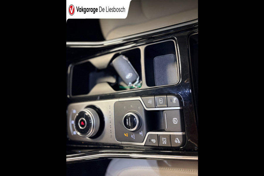 Kia Sorento 1.6 T-GDI Plug-in Hybrid 4WD DynamicLine 7persoons / Panoramadak / camera / leder / stoel en stoelverwarming