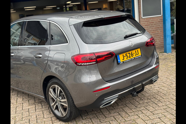 Mercedes-Benz B-Klasse 180 Launch Edition Premium 2020 AUT