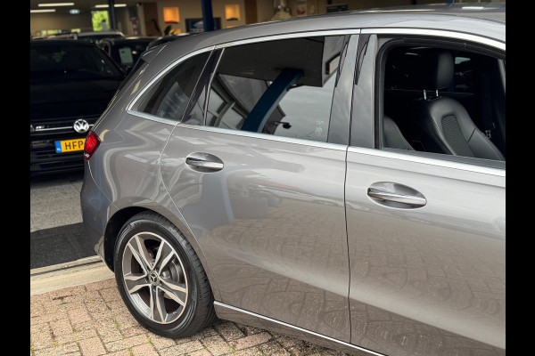 Mercedes-Benz B-Klasse 180 Launch Edition Premium 2020 AUT