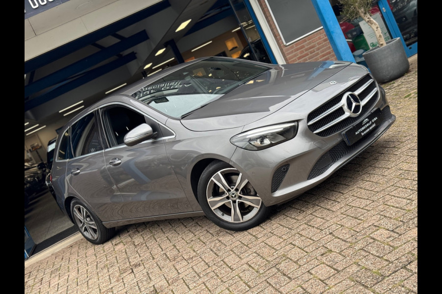 Mercedes-Benz B-Klasse 180 Launch Edition Premium 2020 AUT