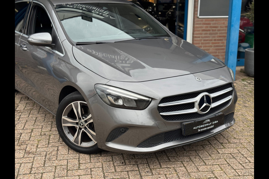 Mercedes-Benz B-Klasse 180 Launch Edition Premium 2020 AUT