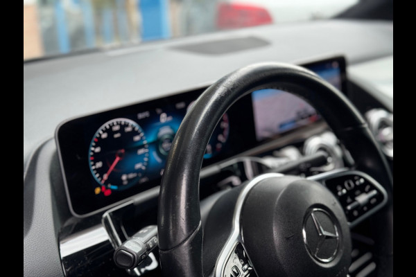 Mercedes-Benz B-Klasse 180 Launch Edition Premium 2020 AUT