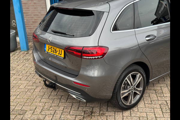 Mercedes-Benz B-Klasse 180 Launch Edition Premium 2020 AUT