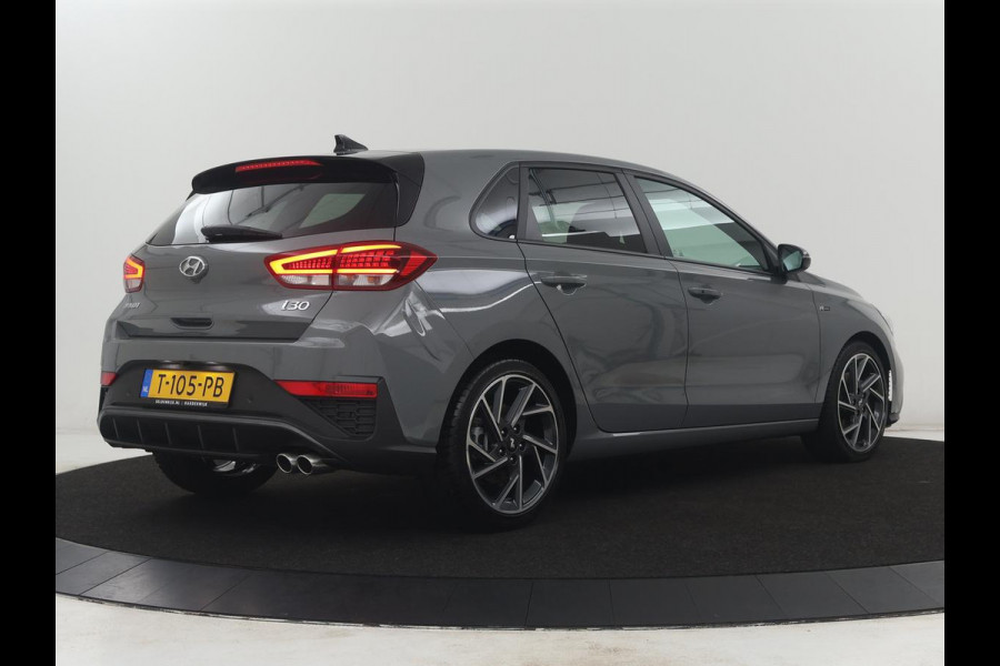 Hyundai i30 1.5 T-GDi MHEV N Line | Leder/Alcantara | Adaptive cruise | Camera | Park assist | Carplay | Climate control | Dodehoek detectie | Navigatie | Memory |