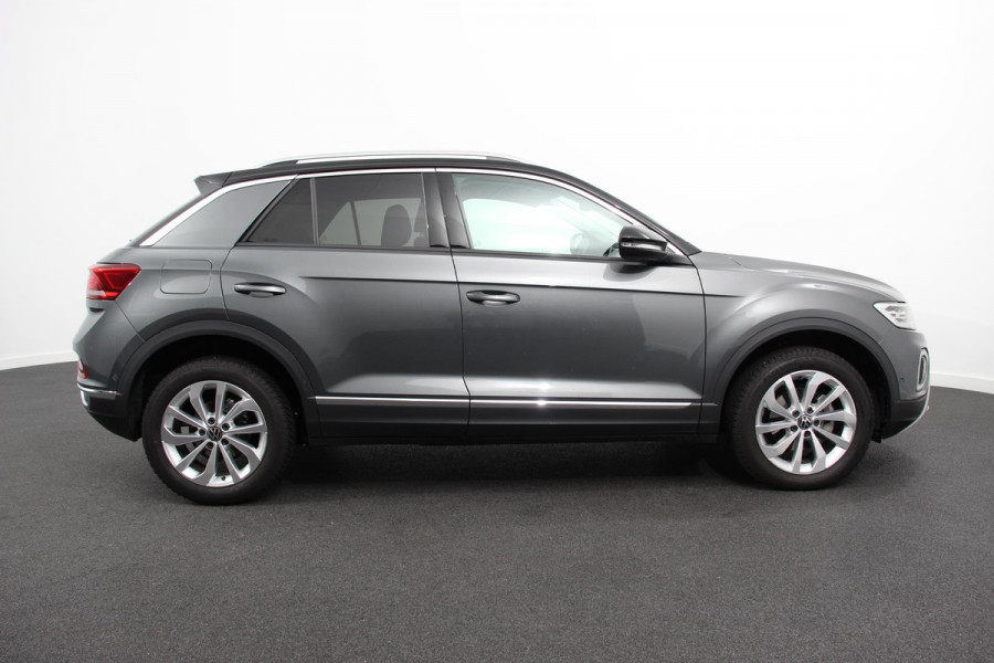 Volkswagen T-Roc 1.5 TSI DSG Style Navigatie Apple Carplay / Android Auto Climate Control Led Digitale Cockpit Adaptive Cruise Control Trekhaak