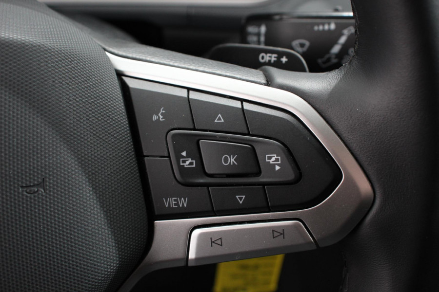Volkswagen T-Roc 1.5 TSI DSG Style Navigatie Apple Carplay / Android Auto Climate Control Led Digitale Cockpit Adaptive Cruise Control Trekhaak