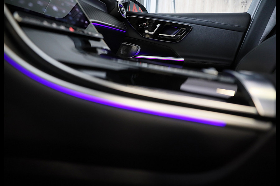 Mercedes-Benz GLC 300e 4MATIC AMG 63 Look / Head Up / Memory / Open Pano / 360 Camera / Acc / Trekhaak / Led / 20 Inc