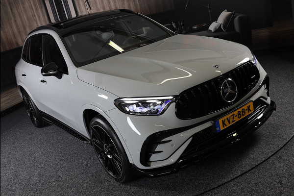 Mercedes-Benz GLC 300e 4MATIC AMG 63 Look / Head Up / Memory / Open Pano / 360 Camera / Acc / Trekhaak / Led / 20 Inc