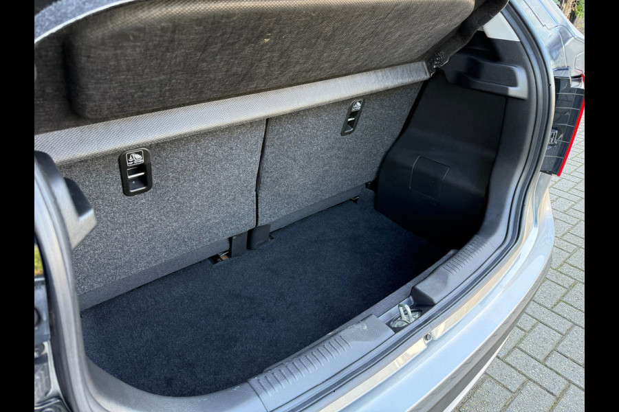 Suzuki Ignis 1.2 Stijl Intro - Camera - Navi - Winterpakket - Org.NL