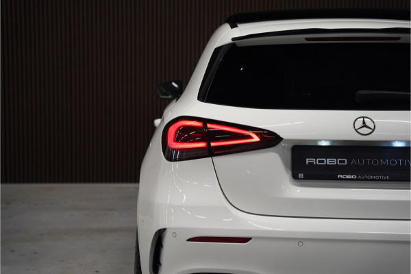 Mercedes-Benz A-Klasse 200 Business Solution AMG Upgrade | Panoramadak | Stoelverwarming | Cruise Control | Navigatie | Camera | LED High Performance | Keyless | Ambiance Verlichting | Parkeersensoren |