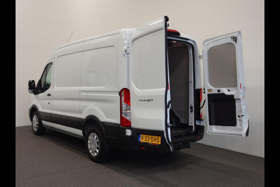 Ford Transit 310 2.0 TDCI L2H2 Trend Automaat Airco Navigatie Bluetooth Camera Cruise Control