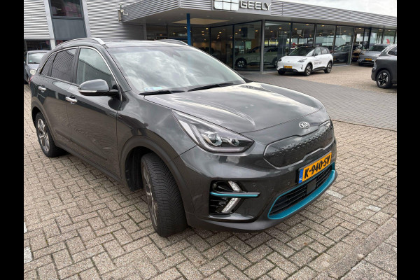 Kia e-Niro ExecutiveLine 64 kWh | Schuifdak | Leder | Memory Seats | Stoelverwarming & Ventilatie | Adaptive Cruise |