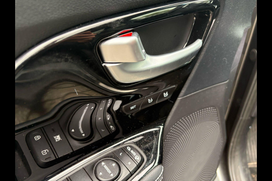 Kia e-Niro ExecutiveLine 64 kWh | Schuifdak | Leder | Memory Seats | Stoelverwarming & Ventilatie | Adaptive Cruise |