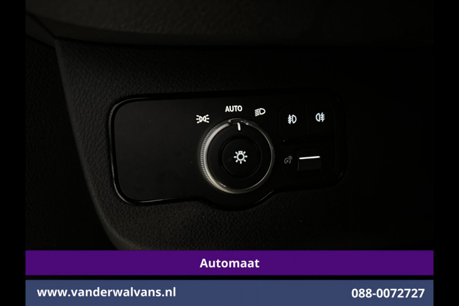 Mercedes-Benz Sprinter 317 CDI 170pk Automaat L2H2 Euro6 Airco | Camera | Navigatie | LED | Cruisecontrol | Chauffeursstoel, Stoelverwarming, 270 Graden Achterdeuren, Parkeersensoren, Bijrijdersbank