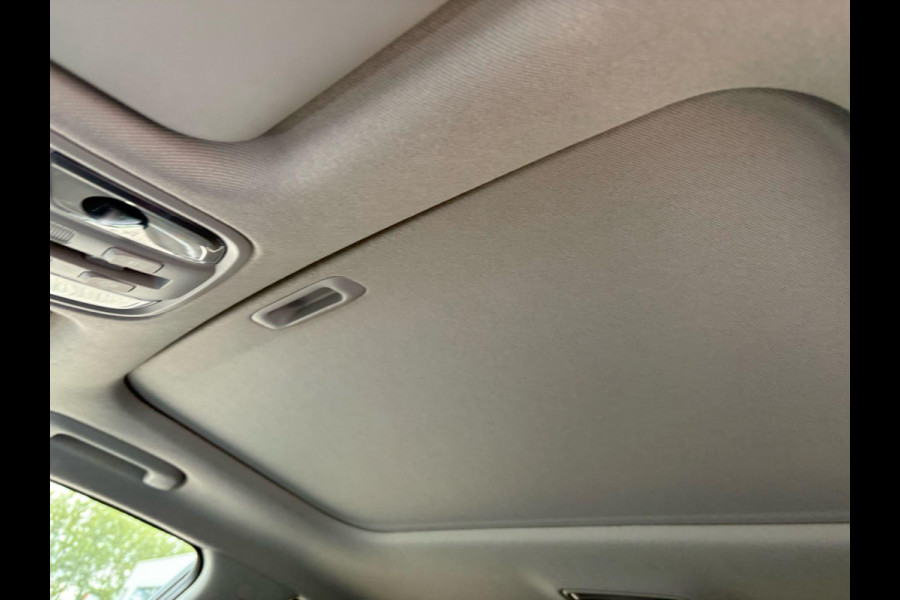 Kia e-Niro ExecutiveLine 64 kWh | Schuifdak | Leder | Memory Seats | Stoelverwarming & Ventilatie | Adaptive Cruise |