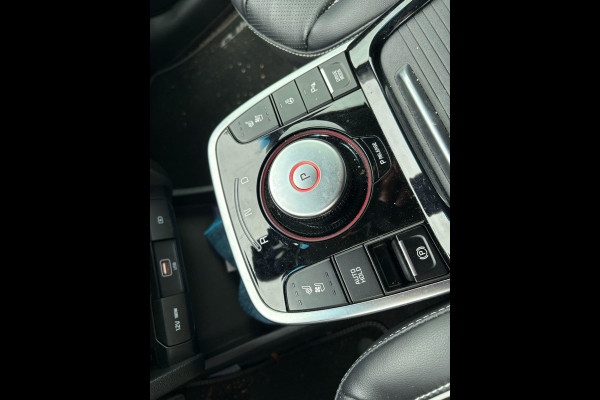 Kia e-Niro ExecutiveLine 64 kWh | Schuifdak | Leder | Memory Seats | Stoelverwarming & Ventilatie | Adaptive Cruise |