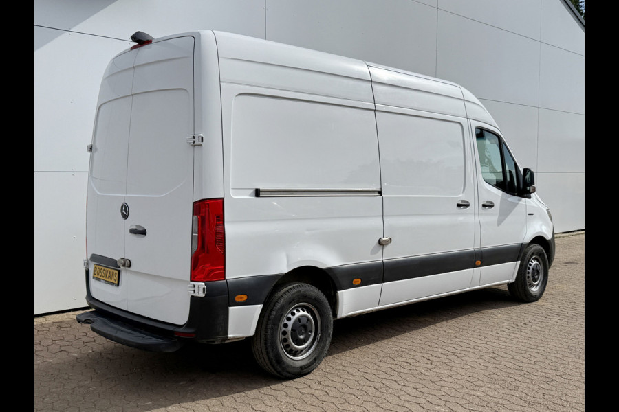Mercedes-Benz eSprinter 312 55kWh L2H2 Elektrisch 168km WLTP 93.5% (SOH) 80kW Snelladen Climate Control Camera Laadkabel