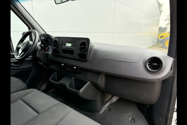 Mercedes-Benz eSprinter 312 55kWh L2H2 Elektrisch 168km WLTP 93.5% (SOH) 80kW Snelladen Climate Control Camera Laadkabel