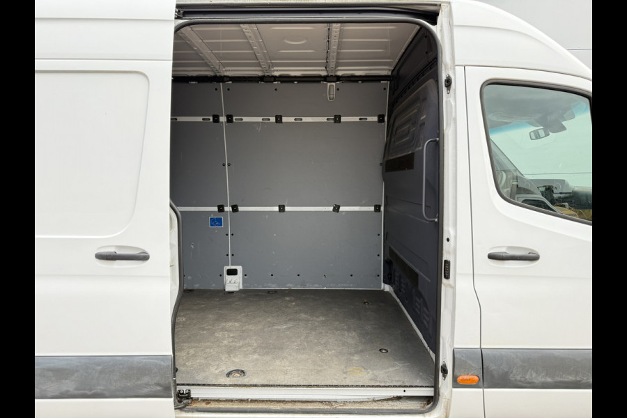 Mercedes-Benz eSprinter 312 55kWh L2H2 Elektrisch 168km WLTP 93.5% (SOH) 80kW Snelladen Climate Control Camera Laadkabel